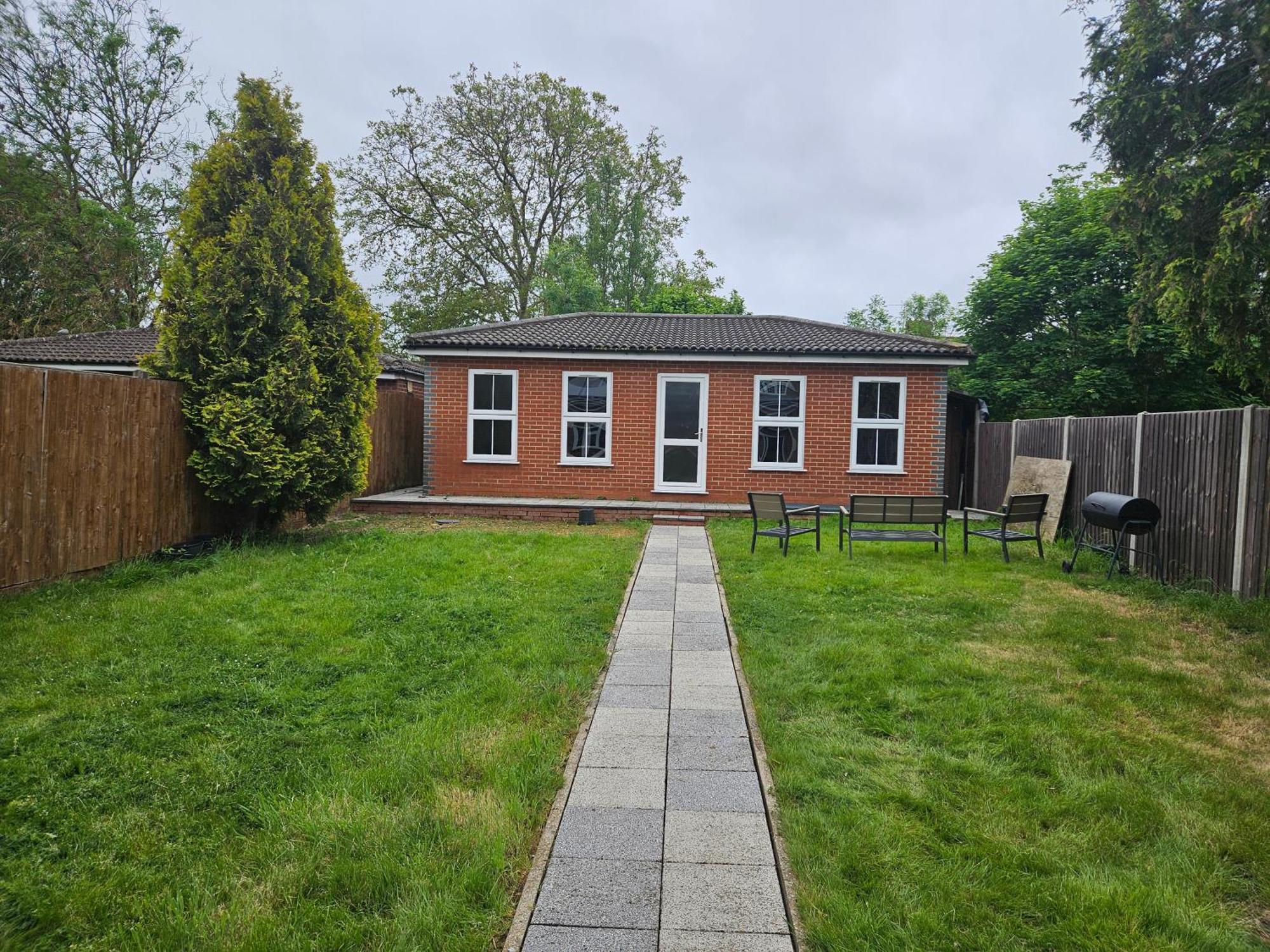 Large Annexe With Games Room Pool Table Ping Pong Air Hockey Movie Projector Windsor Esterno foto